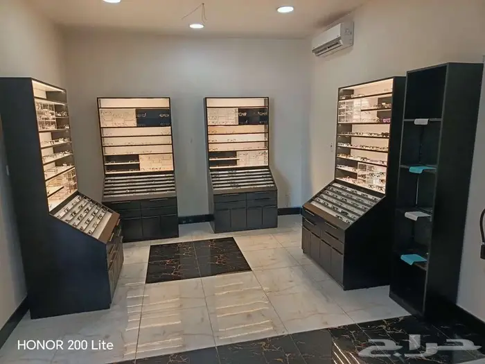 خميس مشيط طريق المدينه العسكريه مجمع تولان سنتر موج فيجن 1