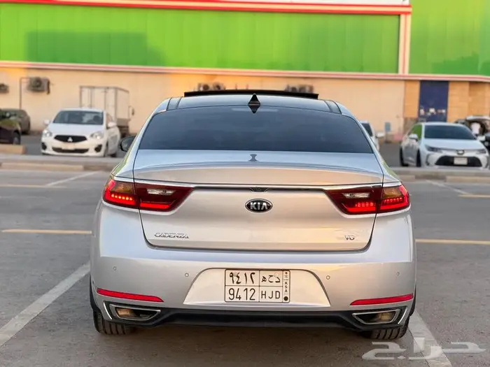 مخزن كيا كادينزا 2018 نص فل 5