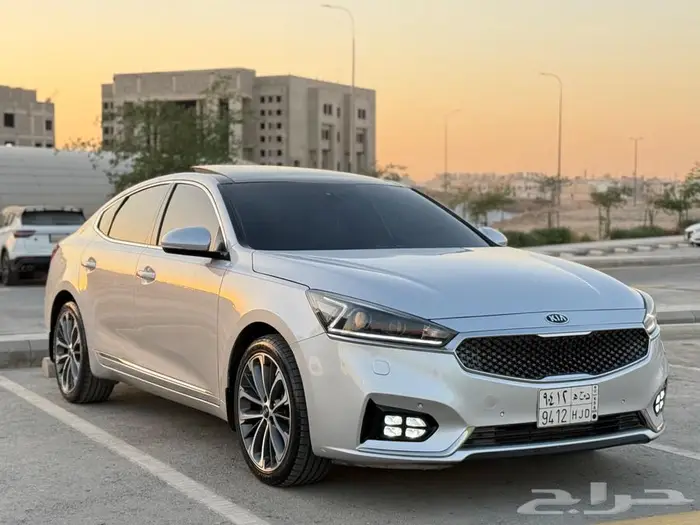 مخزن كيا كادينزا 2018 نص فل 3
