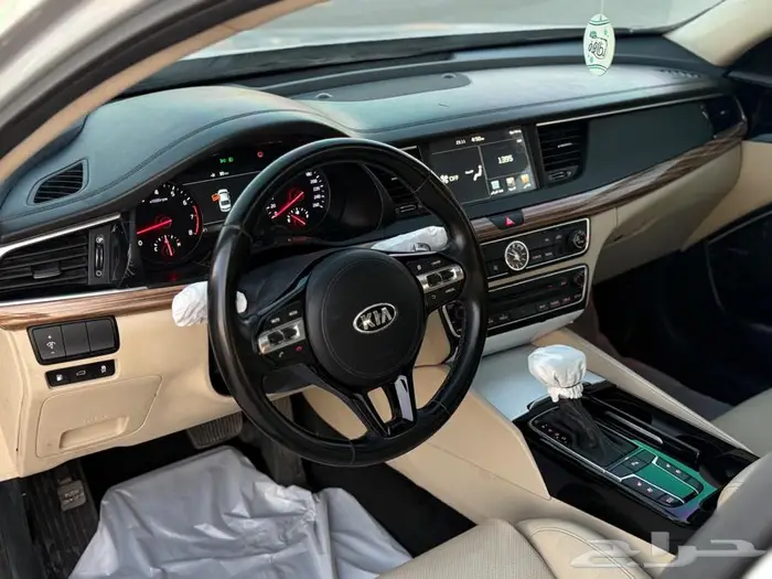 مخزن كيا كادينزا 2018 نص فل 13