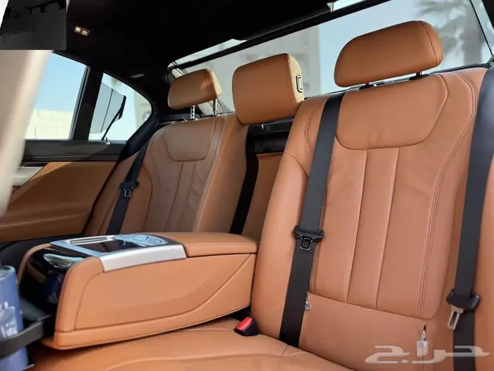 بي ام دبليو BMW 730 Kit M 2020 فل نظيف جدا 13