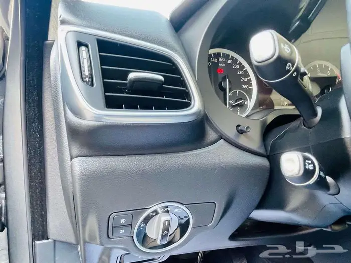 انفنتي Q30 فل 2017 بحالة ممتازة 27