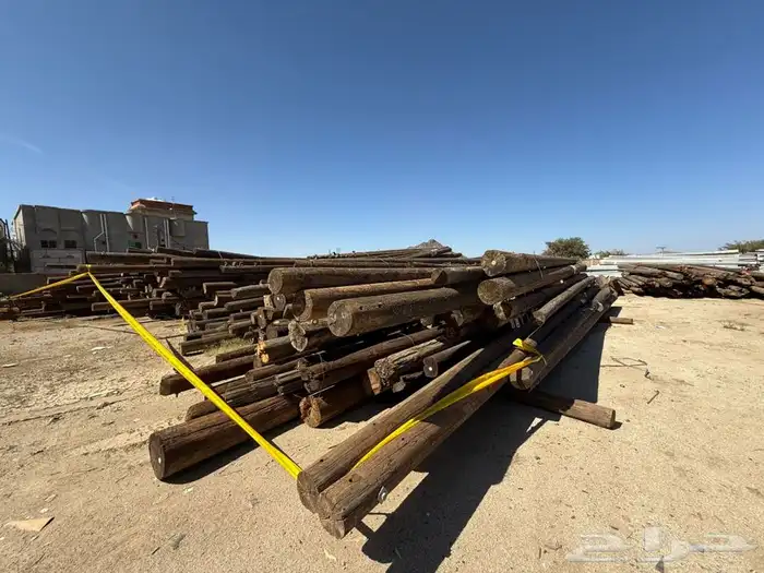 اعمدة كهرب خشب الصنوبر 7