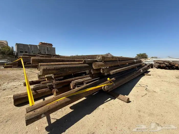 اعمدة كهرب خشب الصنوبر 4