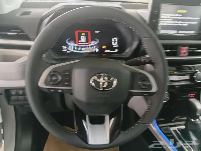 تويوتا فيلوز GLX بنزين اوتماتيك 2025 كاش واقساط 13