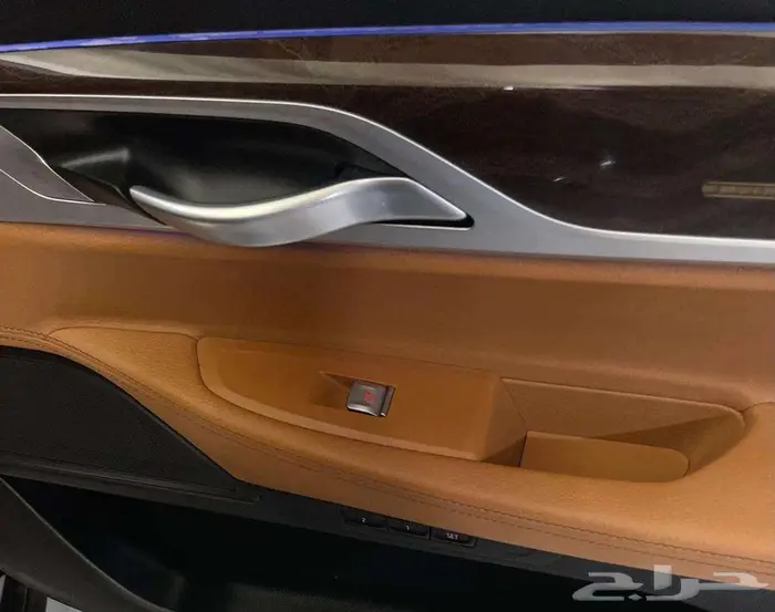 بي ام دبليو 2021 730LI 25