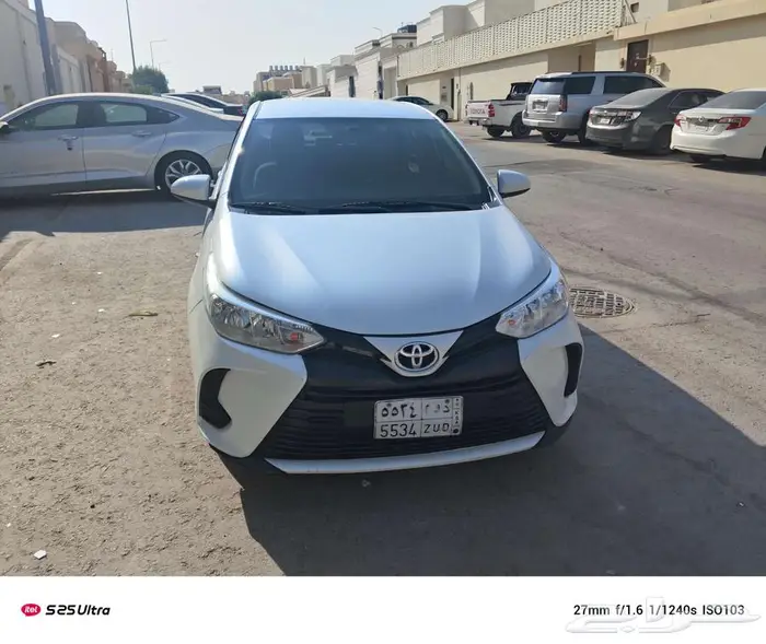 تويوتا يارس نظيف 2021 للبيع 8