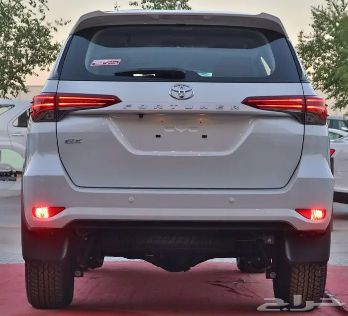 تويوتا فورتشنر 2025 بنزين (عروض لاتفوتك اقل الاسعار اقساط) 22