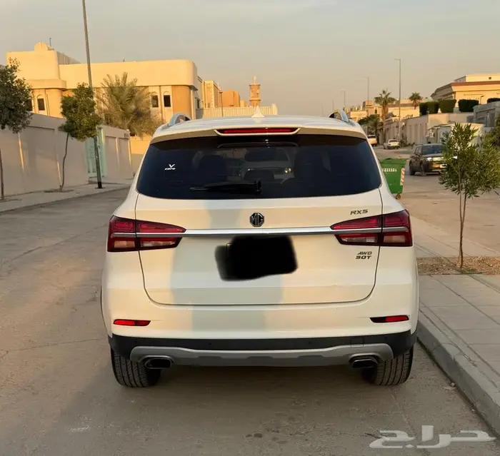 MG أم جي RX5 ممشى قليل 2019 3