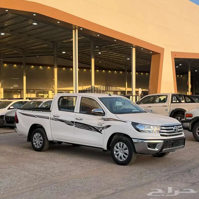 هايلوكس غمارتين بدون دبل ديزل موديل 2025 6