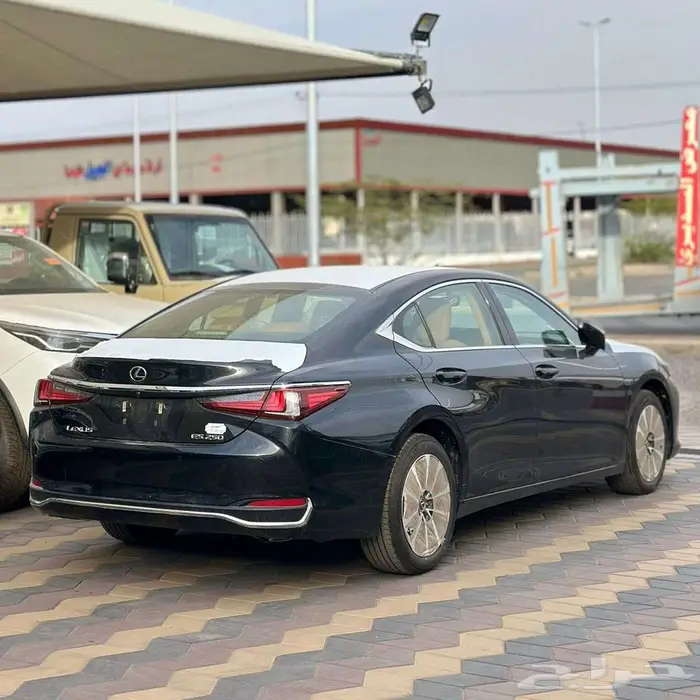 لكزس ES250 16