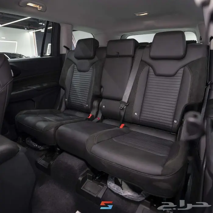 جيب كوماندر لمتد بلس موديل 2026 17