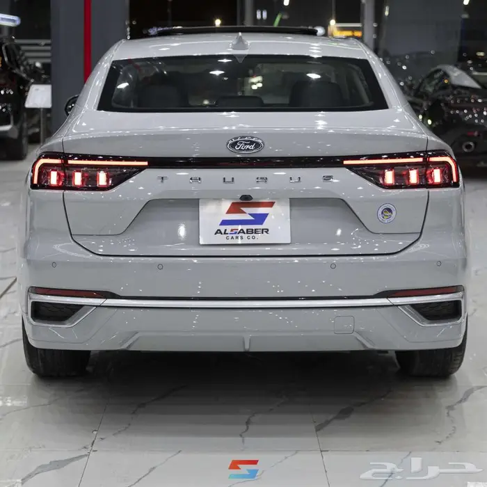 فورد توروس ترند 2026 4