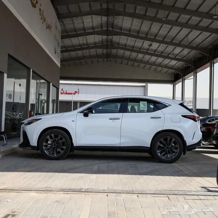 لكزس F NX -350 اسبورت نص فل موديل 2025 - بريمي 3