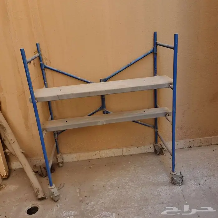 سقالة صغيرة متعددة الاستخدام 1