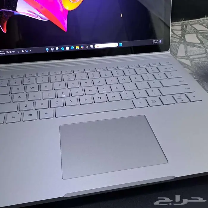 مايكروسوفت سيرفس بوك 3 8