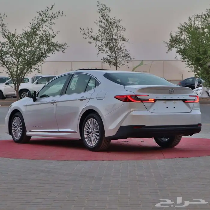 تويوتا كامري 2025 بنزين (عروض اقل الاسعار) 1