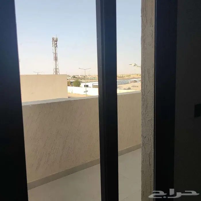 للايجار شقة عزاب حي القادسية بسعر (2500) شهريا-عرض رقم H1445 4