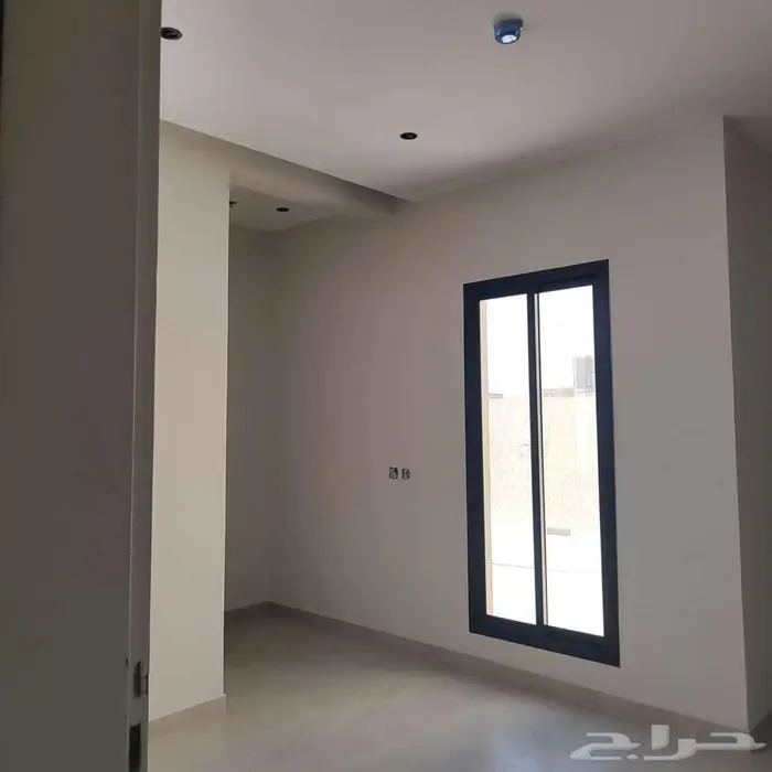 للايجار شقة عزاب حي القادسية بسعر (2500) شهريا-عرض رقم H1445 5