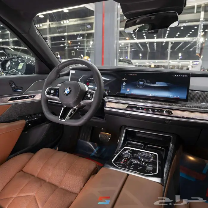 بي ام دبليو 735i موديل 2026 17