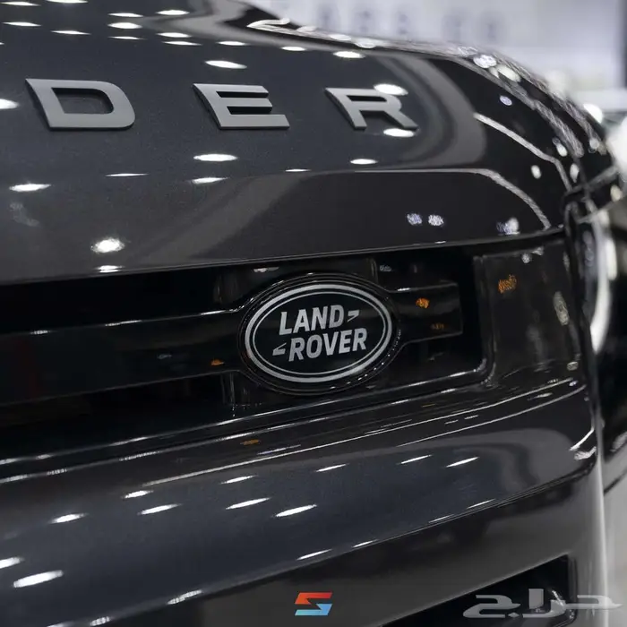 لاندروفر ديفندر 110 SE اكس ديناميك موديل 2026 8