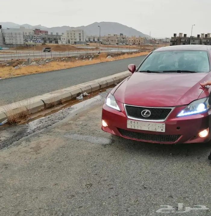 لكزس للبيع بشكل فوري ومستعجل 1