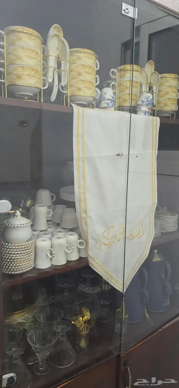 بوفية خشب للبيع 4