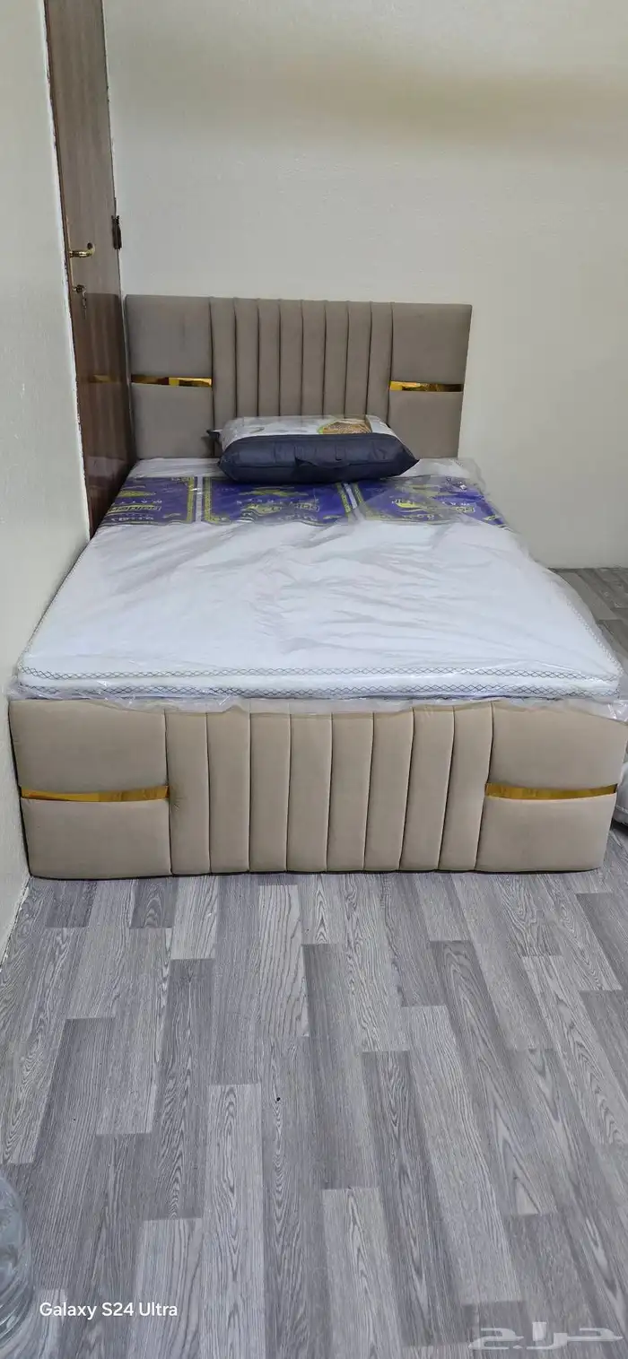 لبيع جميع انواع السراير النفر والنفر والنص 0