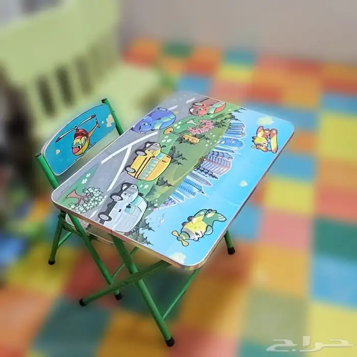 سبورة كبيرة قابلة للتحريك مكتب صغير للأطفال ب أشكال متنوعه 2