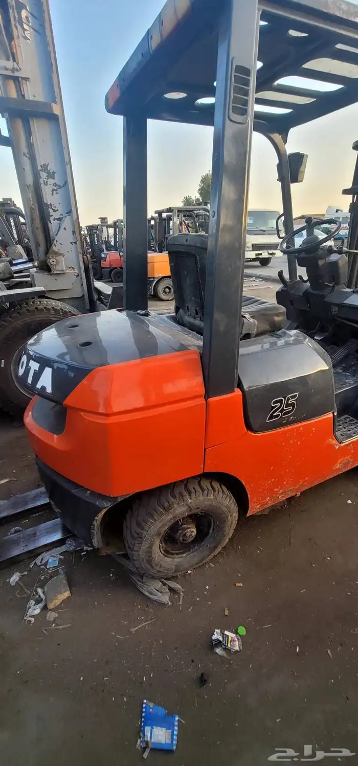 7 tons forklift for rent 3