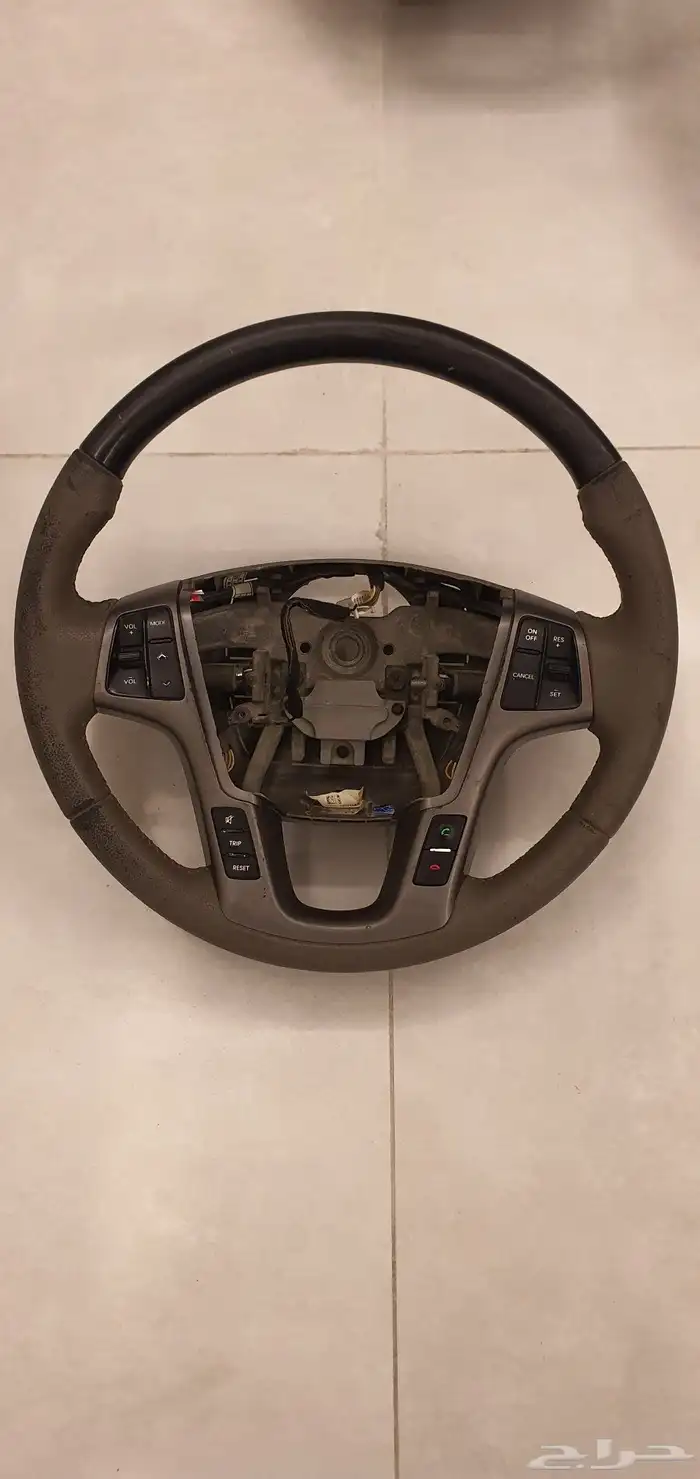 طاره كادينزا 2012 نظيفه وسليمه الازرار 0