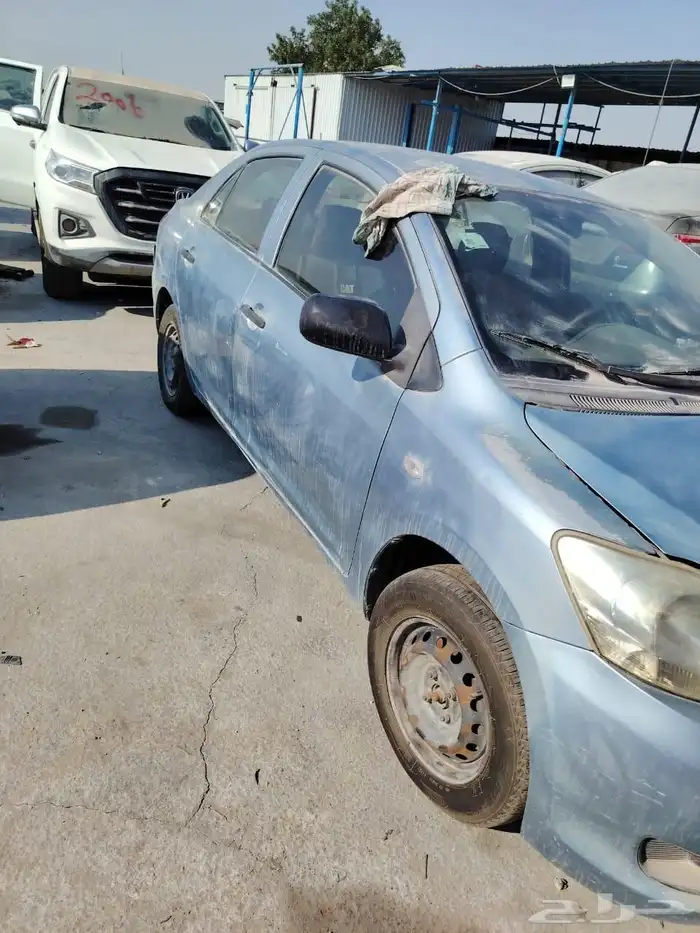 تويوتا يارس 2012 4