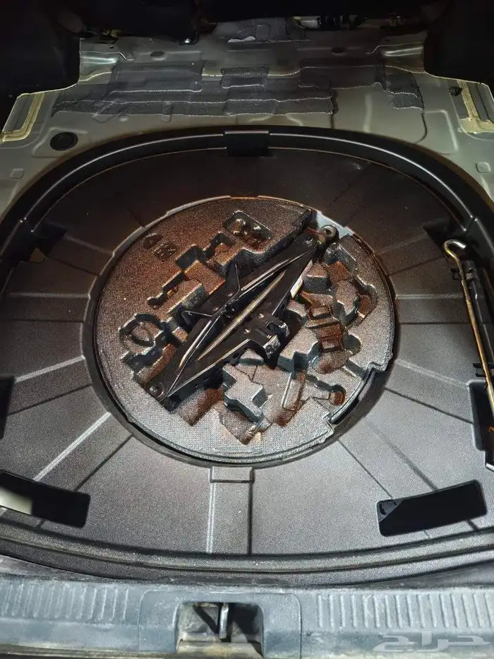 للبيع بسعر مغري كامري فل كامل 2020 9