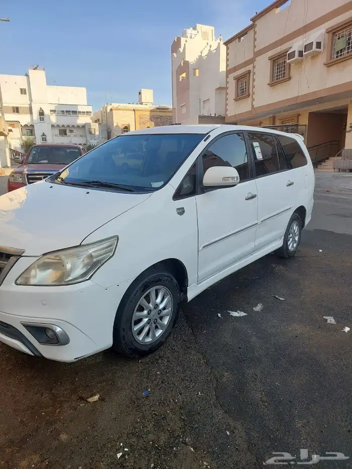 تويوتا انوفا فاغن 2015 عام 60 2