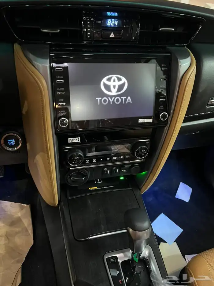 تويوتا فورتشنر VX3 بنزين 2025 كاش وتقسيط 7