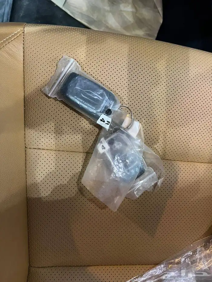 تويوتا فورتشنر VX3 بنزين 2025 كاش وتقسيط 15