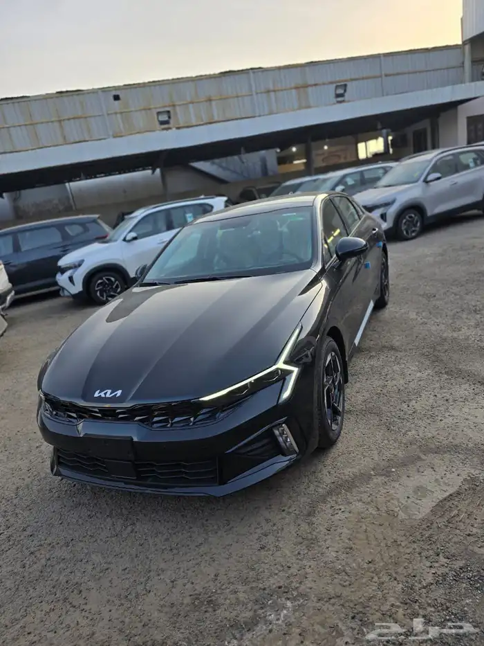 كيا K5 نص فل 2026 الاهليه 1