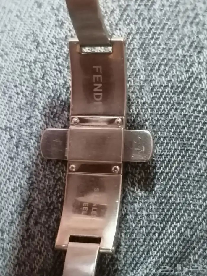 للبيع ساعة فيندي اصلي سويسري 4