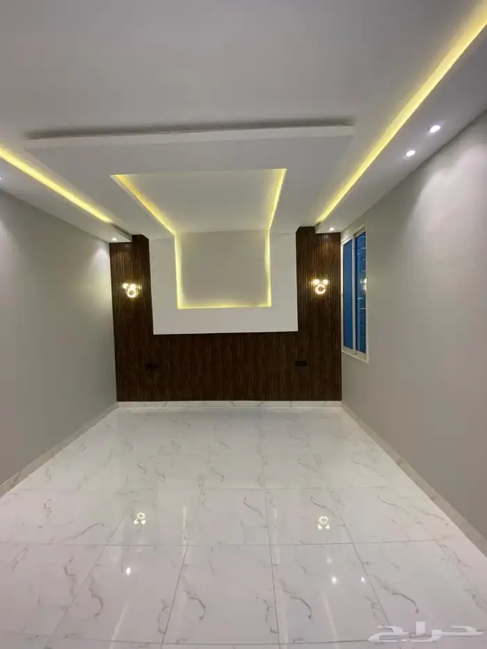 للبيع روف علوي مع ملحق تشطيبات فاخره الموقع خلف مطار ابها 14