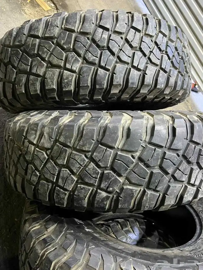 كفرات حجري بي اف قودرتش امريكي مقاس 37 12 50 17 5