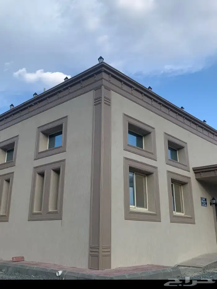 لياسه ملونه وديكورات خارجيه 0