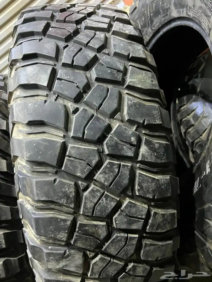 كفرات حجري بي اف قودرتش امريكي مقاس 37 12 50 17 2