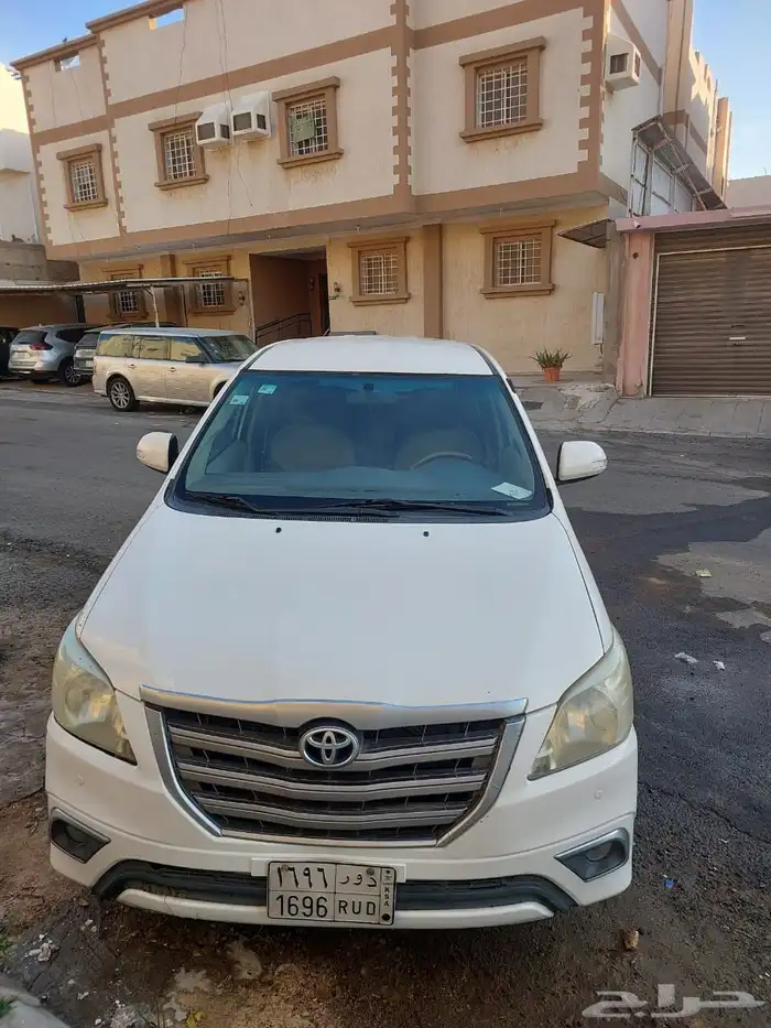 تويوتا انوفا فاغن 2015 عام 60 9