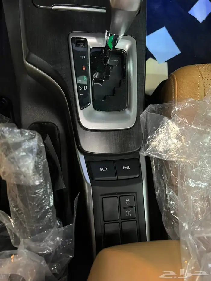 تويوتا فورتشنر VX3 بنزين 2025 كاش وتقسيط 8