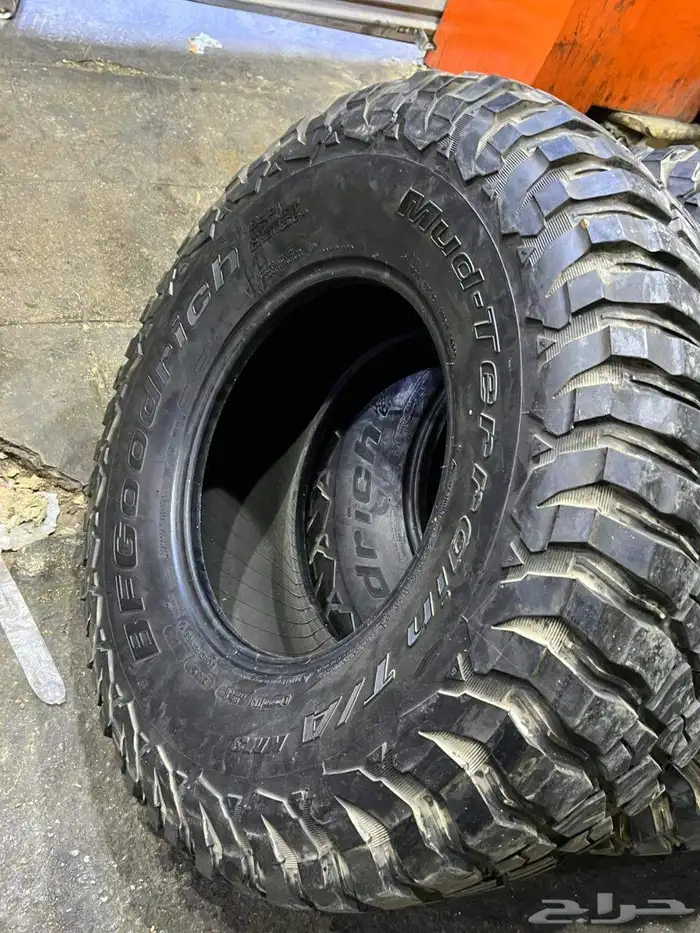 كفرات حجري بي اف قودرتش امريكي مقاس 37 12 50 17 0