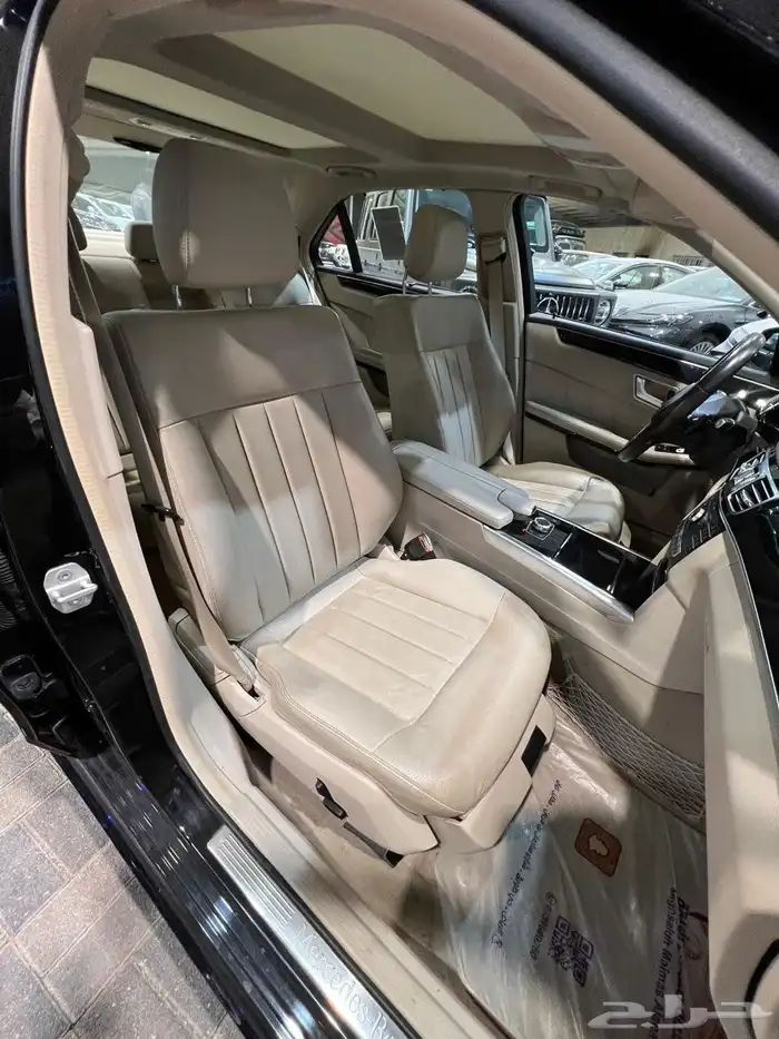 مرسيدس E300 2016 18