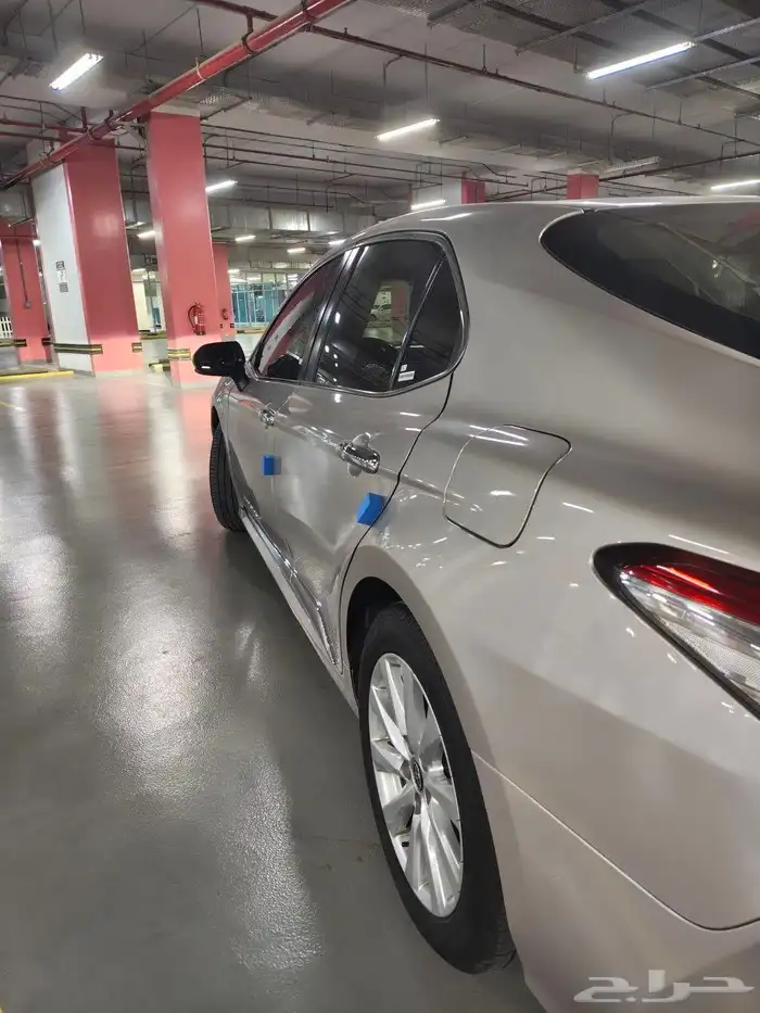 للبيع بسعر مغري كامري فل كامل 2020 6