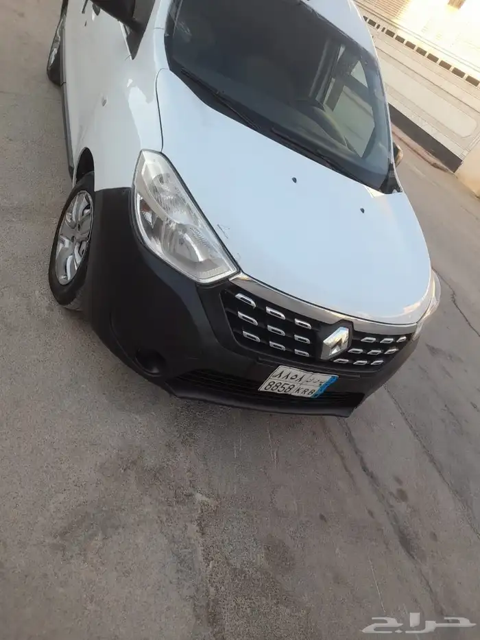 رينو دوكر فان بضاعة موديل 2020 نظيف ممشى 149 الف 4