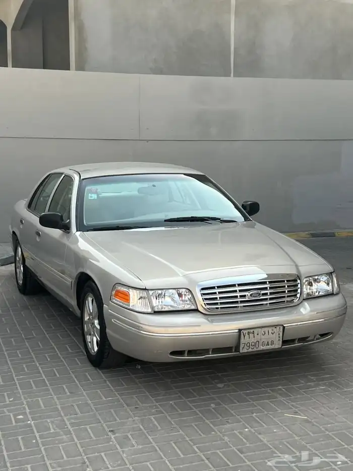 للبيع فورد فكتوريا 2007 ممشى 227000ب الميل مرشوش كامل تجميل 7