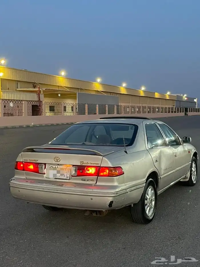 للبيع كامري قراندي لمتد 2002 1